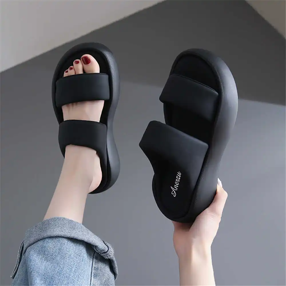 Size 39 Strips Summer Shoes Sa - High Tech Office Room recension och pris