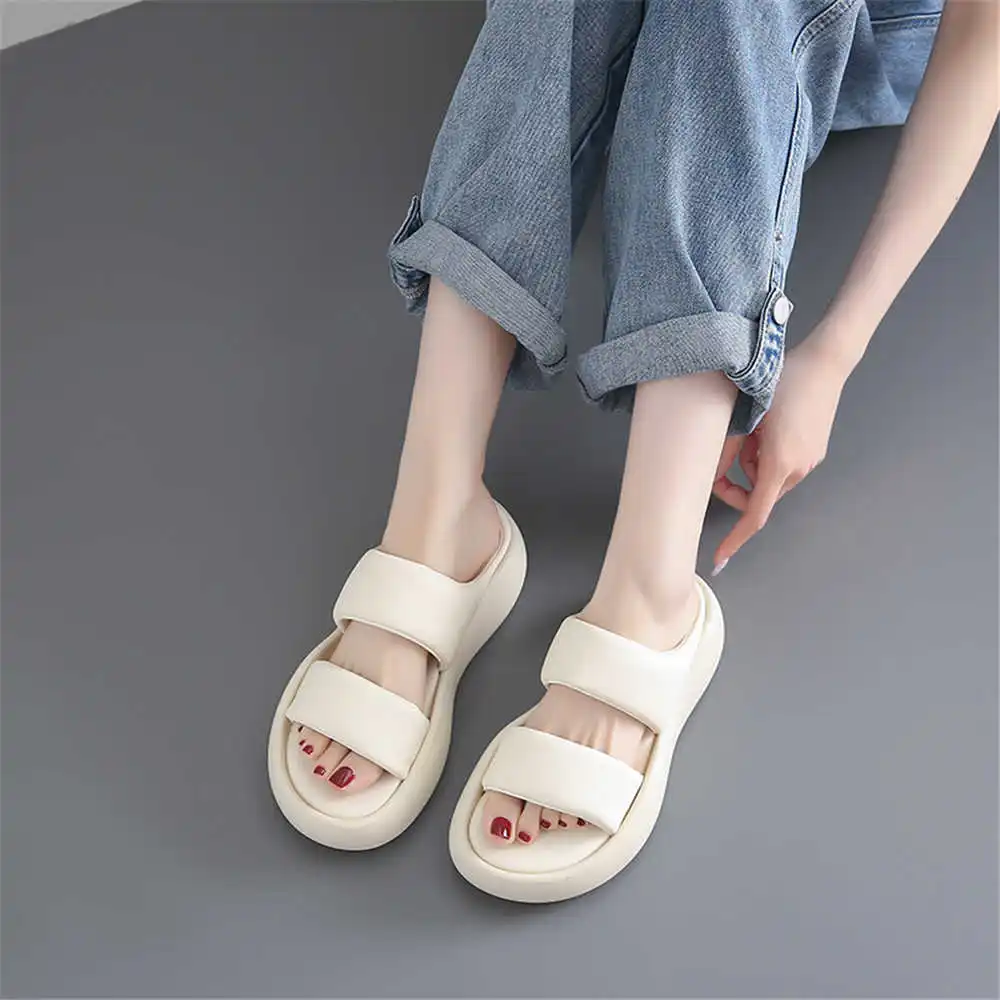 Size 39 Strips Summer Shoes Sa - High Tech Office Room recension och pris